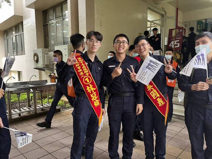 第1組候選人吳國鼎、林冠綸、周哲宇