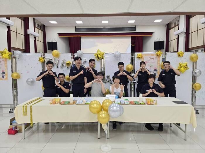 敬師按摩活動籌備師生。