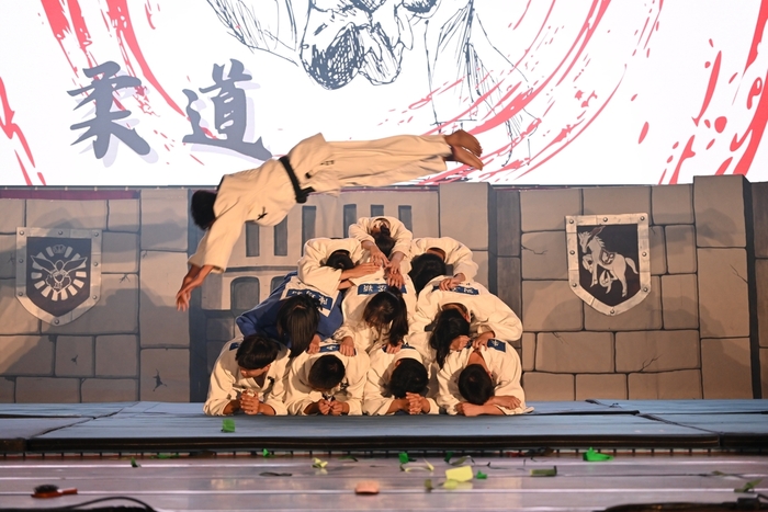 柔道隊以一連串帥氣動作，完美詮釋剛柔並濟！